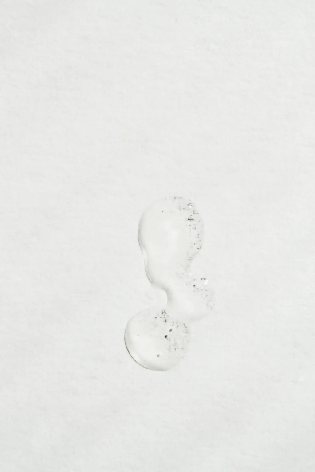 Brightening essential serum