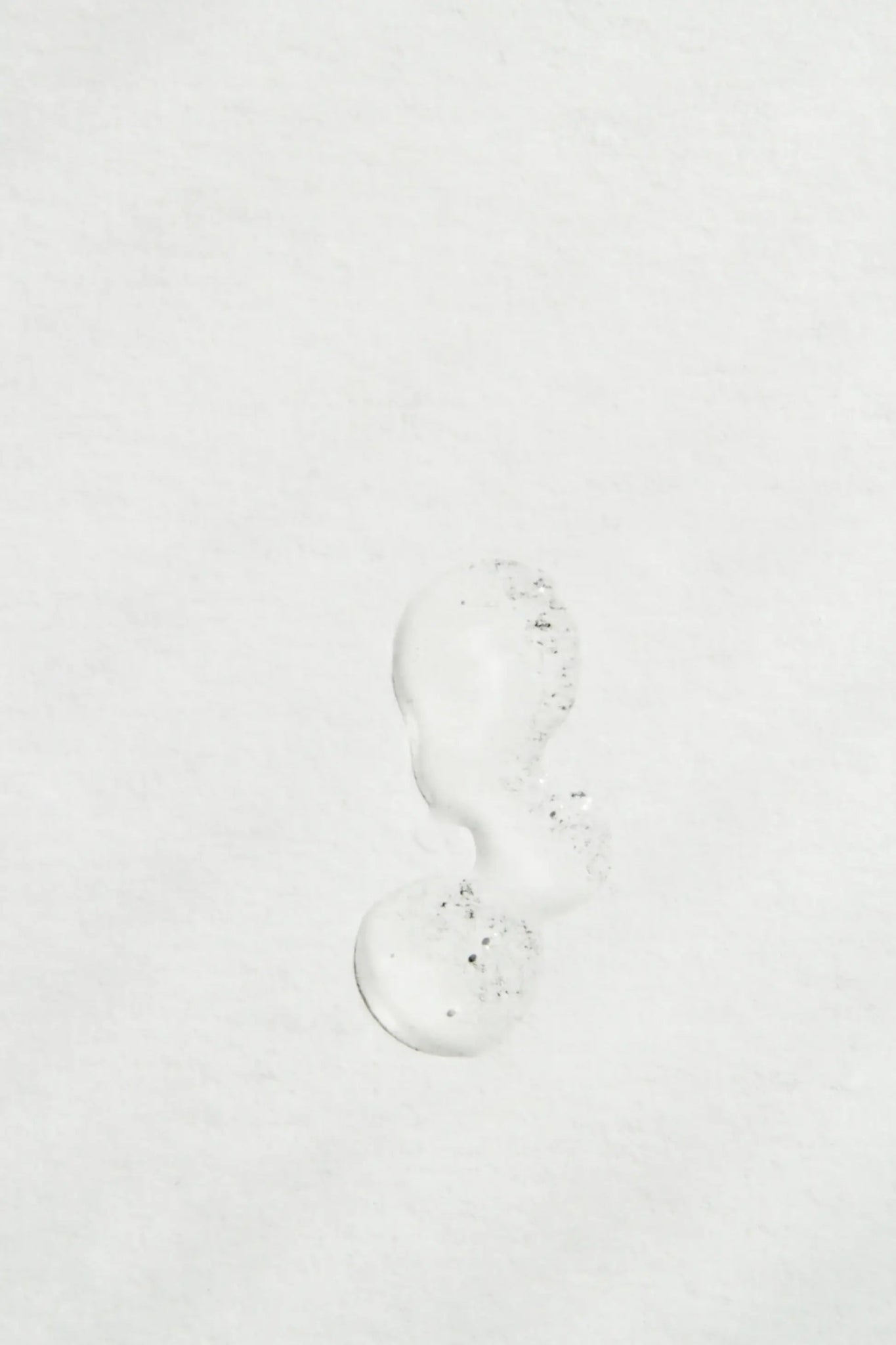 Brightening essential serum